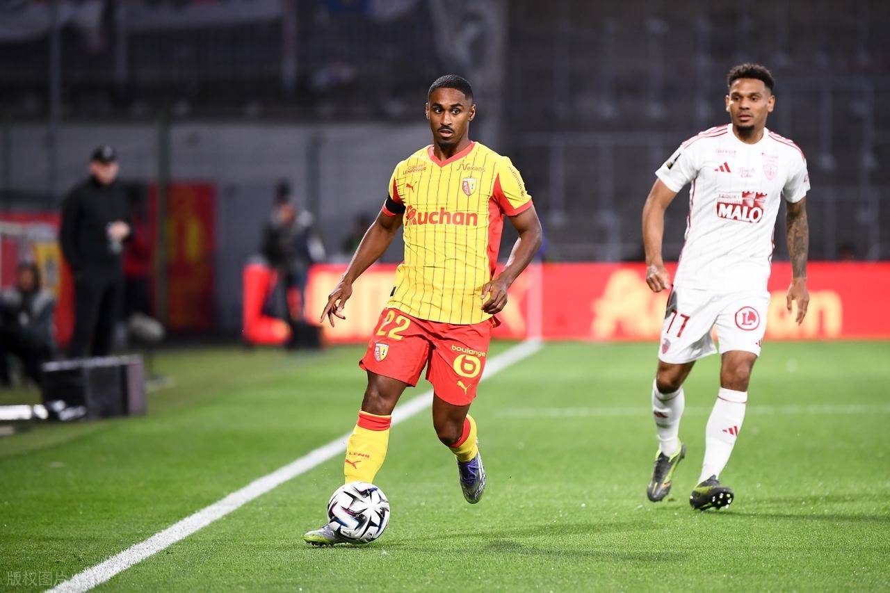 3-1，法甲第10绝境爆发，连扳3球逆转布雷斯特，2连胜升至第3